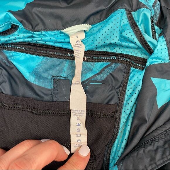 Lululemon Back Pack It Jacket Back Spin Stroke Peacock Blue Black 4 windbreaker - Picture 5 of 8